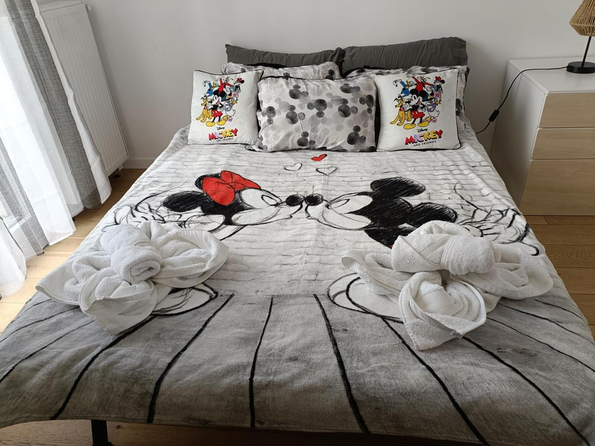 Disney - Paris 5 Min De Disney - Pk Prive Gratuit - 4 Personnes - Terrasse Jardin Chessy (Seine-et-Marne) Exterior foto