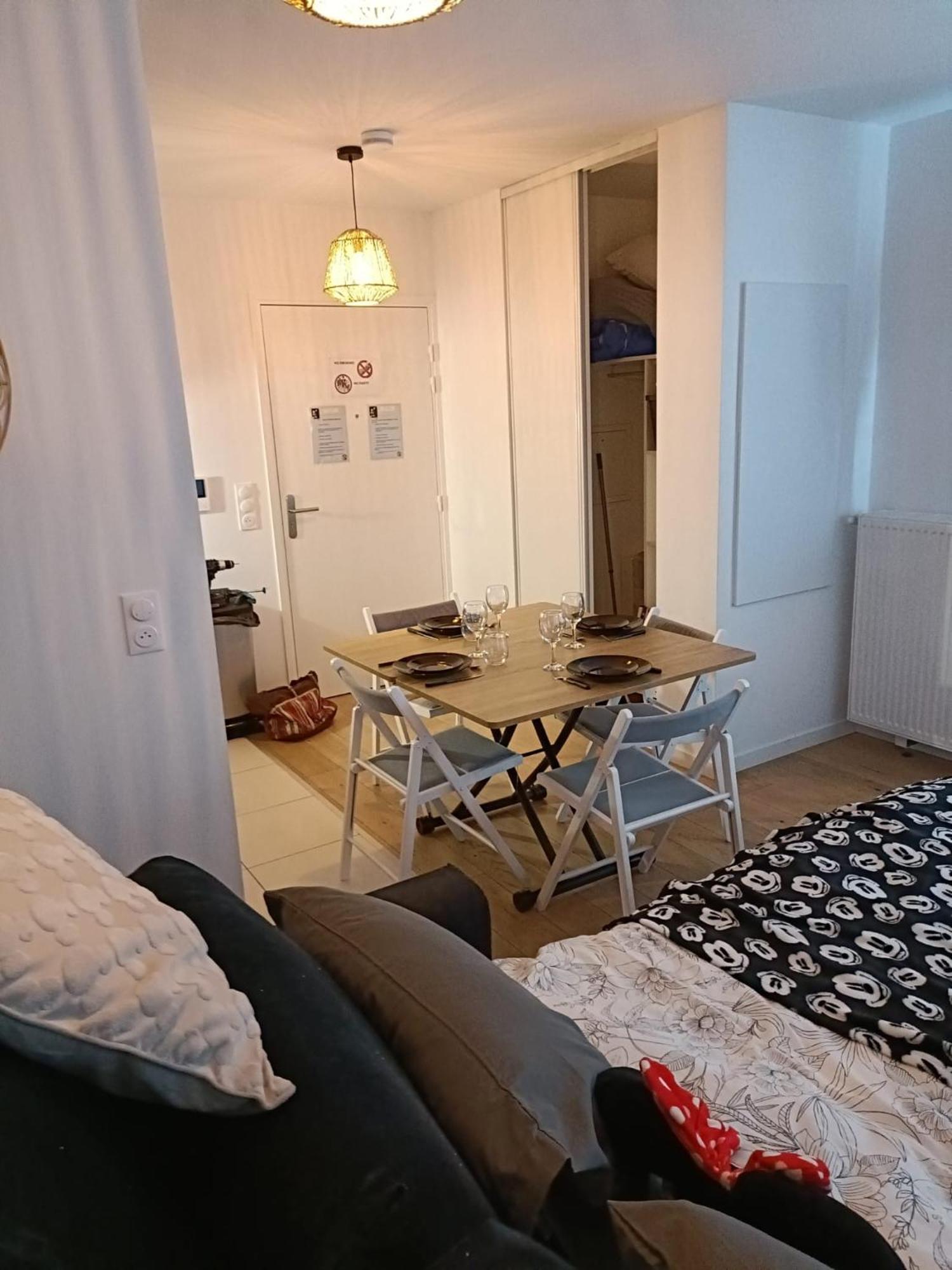 Disney - Paris 5 Min De Disney - Pk Prive Gratuit - 4 Personnes - Terrasse Jardin Chessy (Seine-et-Marne) Exterior foto