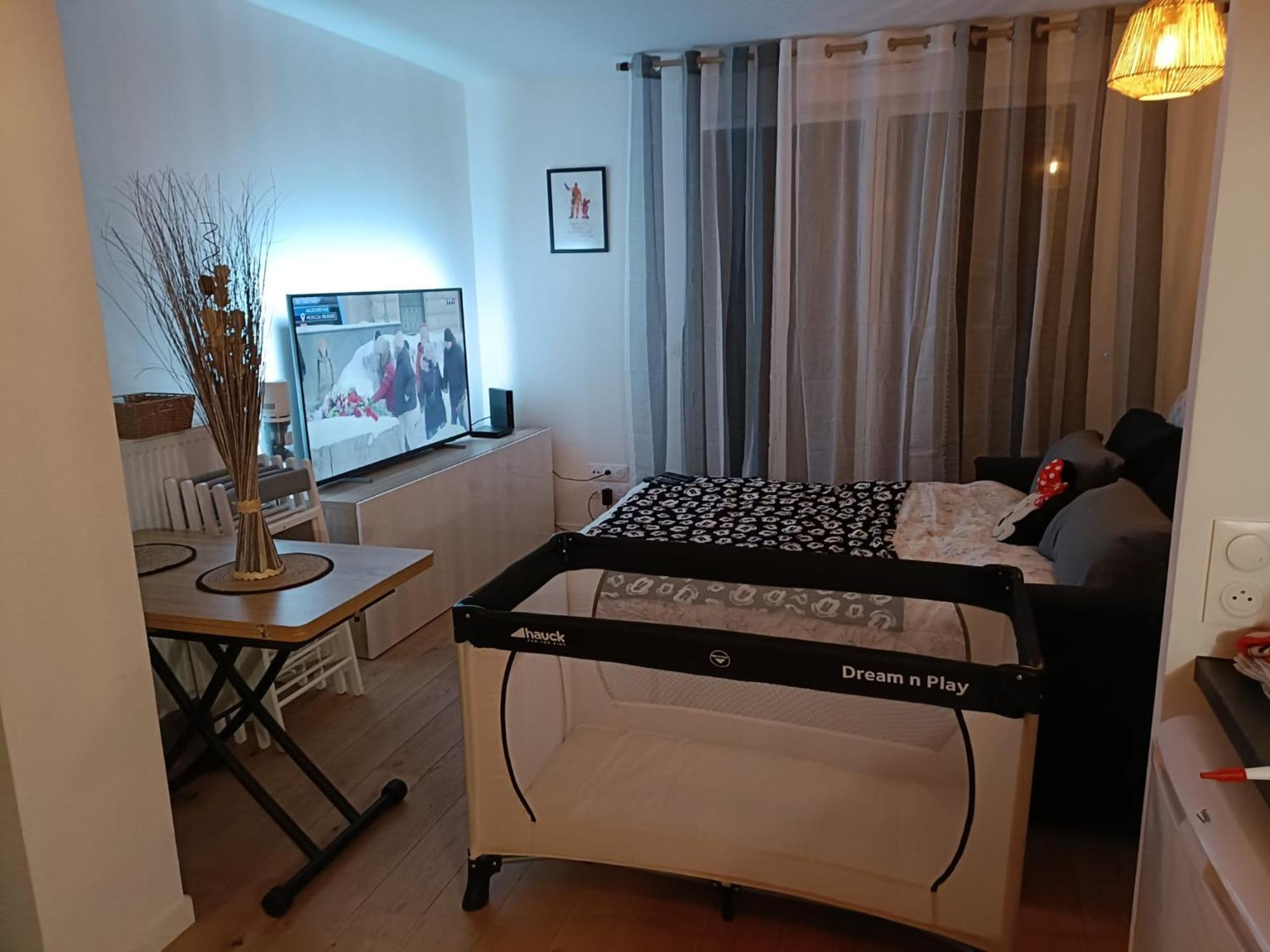 Disney - Paris 5 Min De Disney - Pk Prive Gratuit - 4 Personnes - Terrasse Jardin Chessy (Seine-et-Marne) Exterior foto