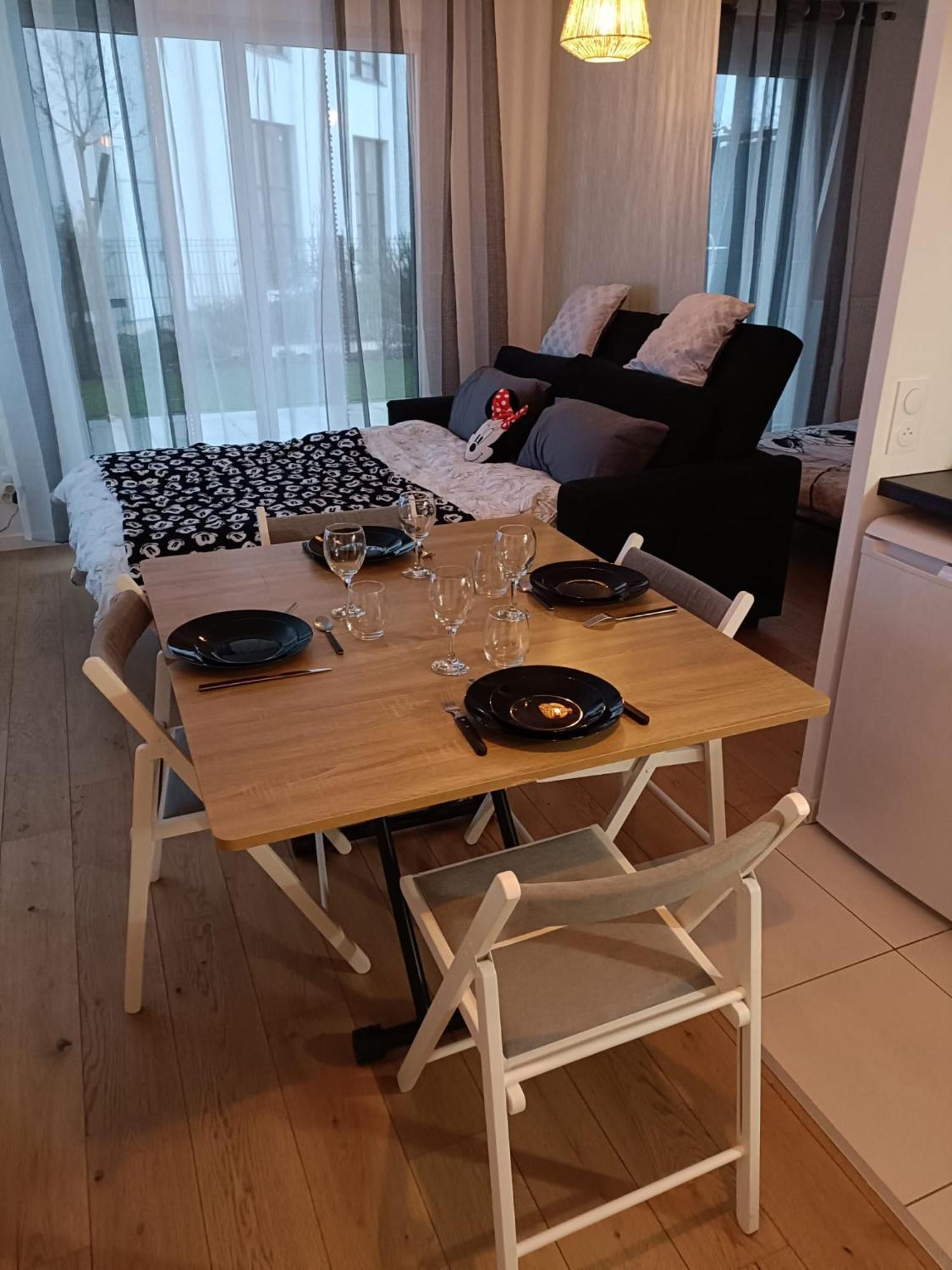 Disney - Paris 5 Min De Disney - Pk Prive Gratuit - 4 Personnes - Terrasse Jardin Chessy (Seine-et-Marne) Exterior foto